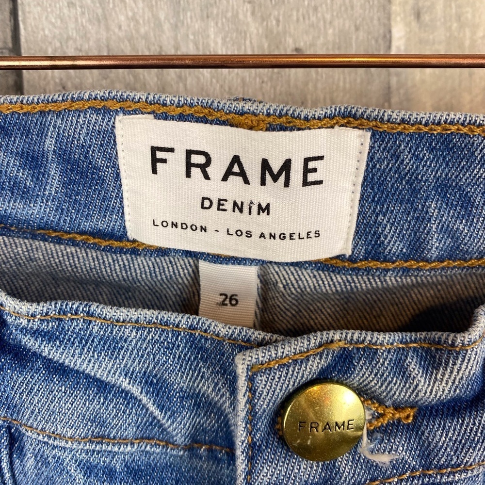Frame Denim Le Nouveau Straight Jean With Distressed Line Hemline Size 26. - Picture 7 of 9